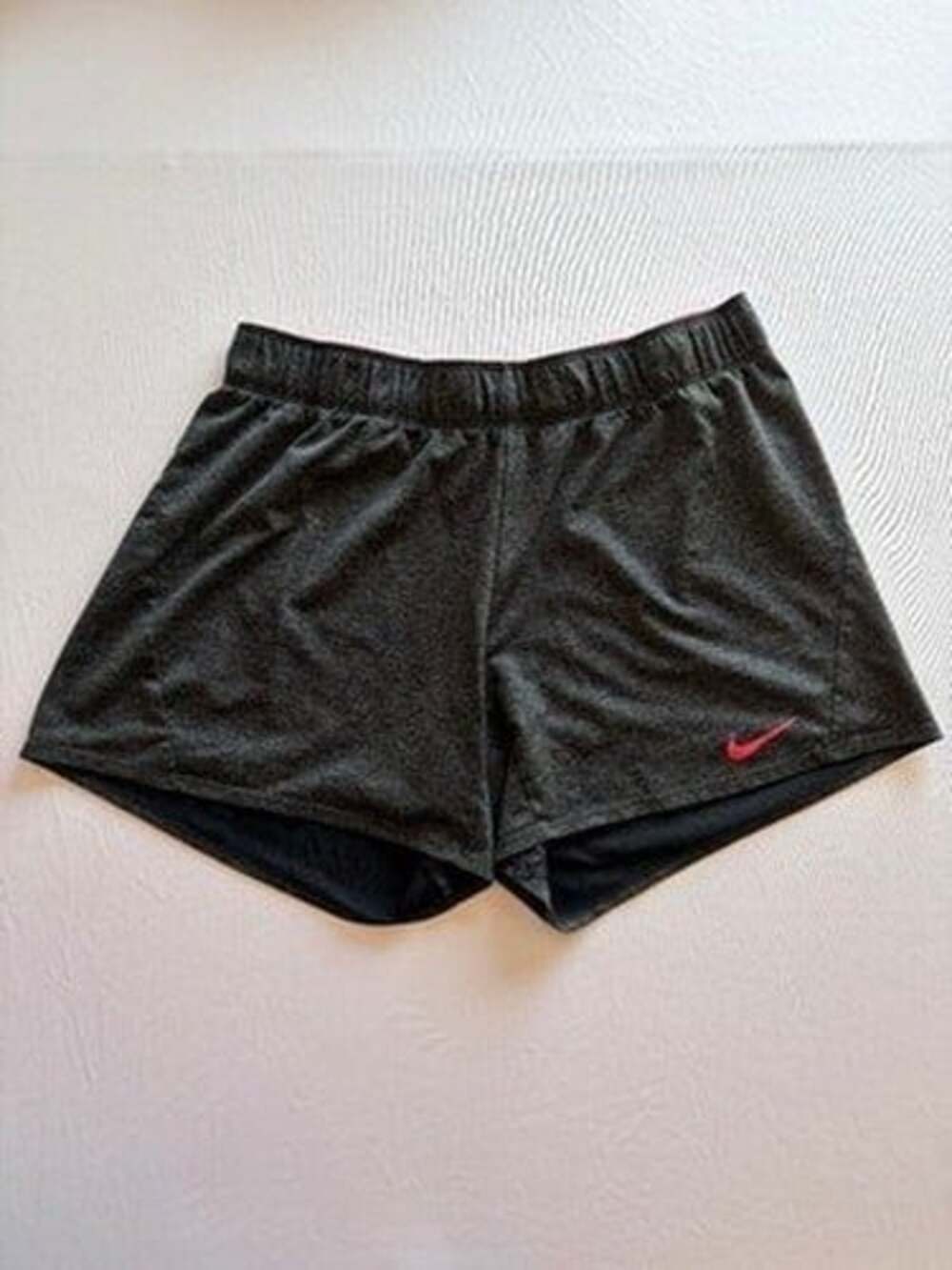 Nike Shorts Dri-FIT Womens M Gray Moisture Wicking Elastic Waist